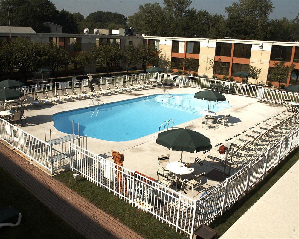 Armoni Inn & Suites Orangeburg Instalações foto